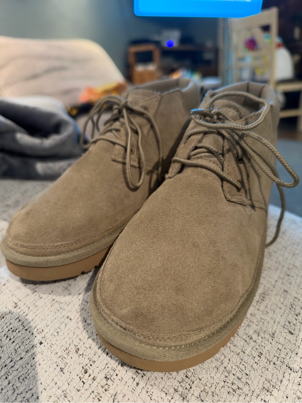 Women’s Suede Koolaburra Ugg Boots in Taupe